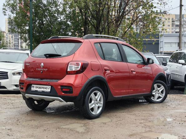 Renault Sandero II с пробегом 2014 года, цена 669 000 рублей, 201000 км, хэтчбек, Автокод Объявления