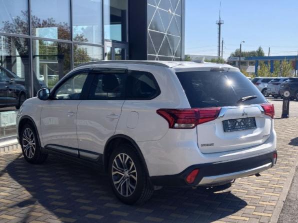 Mitsubishi Outlander III Рестайлинг 2 с пробегом 2018 года, цена 1 780 000 рублей, 166000 км, внедорожник, Автокод Объявления