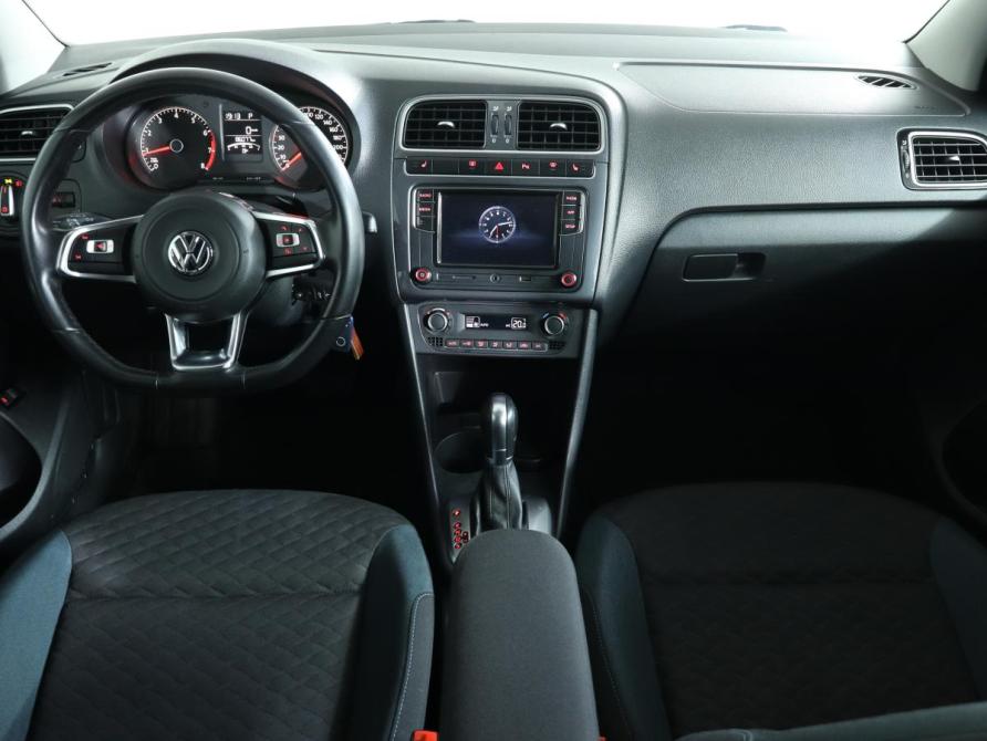 Volkswagen Polo V Рестайлинг Москва  - изображение 19