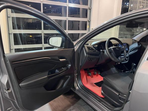 Lada (ВАЗ) Vesta I с пробегом 2017 года, цена 890 000 рублей, 123545 км, седан, Автокод Объявления