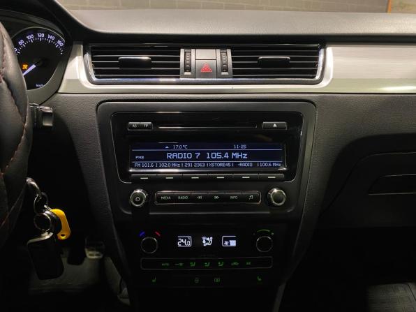 Skoda Rapid I с пробегом 2014 года, цена 700 000 рублей, 147715 км, лифтбек, Автокод Объявления