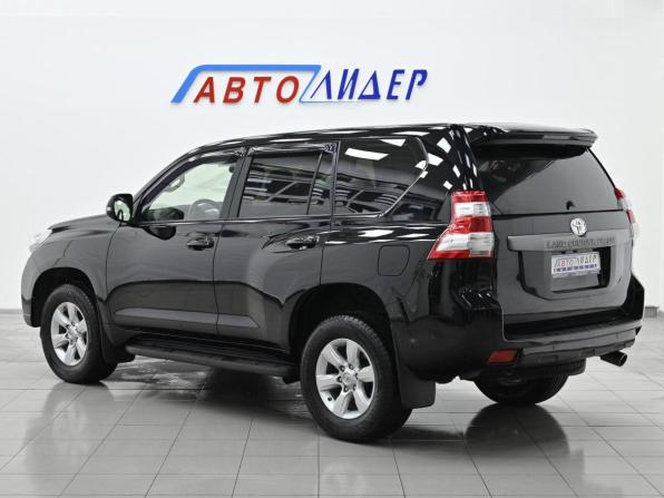 Toyota Land Cruiser Prado 150 Series Рестайлинг 1 с пробегом 2017 года, цена 2 659 000 рублей, 91286 км, внедорожник, Автокод Объявления