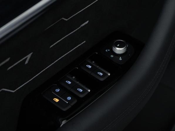 Geely Monjaro I с пробегом 2024 года, цена 3 898 999 рублей, 13516 км, внедорожник, Автокод Объявления