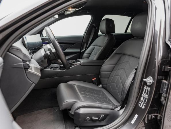 BMW 5 серии VIII (G60/G61/G68) с пробегом 2023 года, цена 7 800 000 рублей, 37655 км, седан, Автокод Объявления