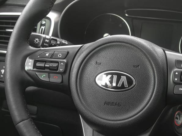 Kia Sorento III Prime с пробегом 2015 года, цена 2 399 900 рублей, 140000 км, внедорожник, Автокод Объявления