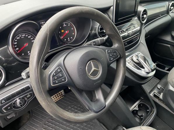 Mercedes-Benz V-Класс III (W447) с пробегом 2014 года, цена 2 639 000 рублей, 289024 км, минивэн, Автокод Объявления