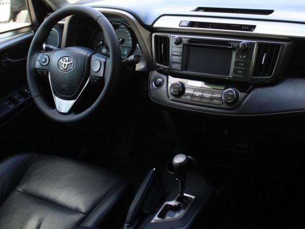 Toyota RAV4 IV (XA40) с пробегом 2013 года, цена 1 999 000 рублей, 104000 км, внедорожник, Автокод Объявления