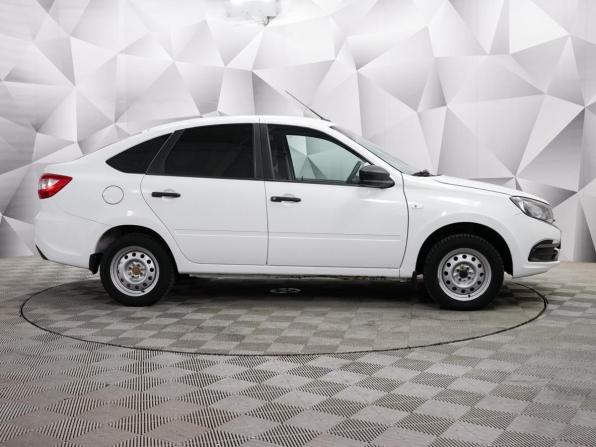 Lada (ВАЗ) Granta I Рестайлинг с пробегом 2021 года, цена 566 000 рублей, 112230 км, хэтчбек, Автокод Объявления