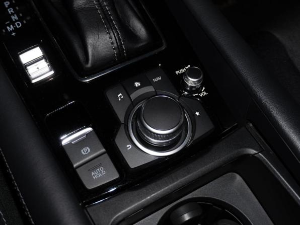 Mazda 6 III (GJ) Рестайлинг 2 с пробегом 2020 года, цена 2 360 000 рублей, 100250 км, седан, Автокод Объявления