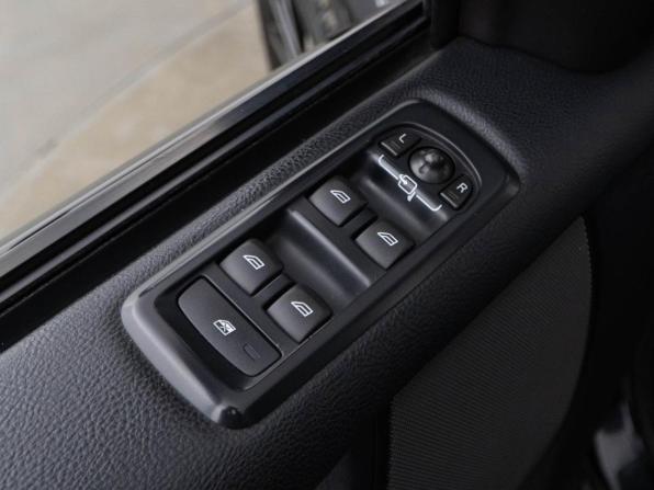 Land Rover Discovery IV Рестайлинг с пробегом 2014 года, цена 2 499 077 рублей, 169193 км, внедорожник, Автокод Объявления