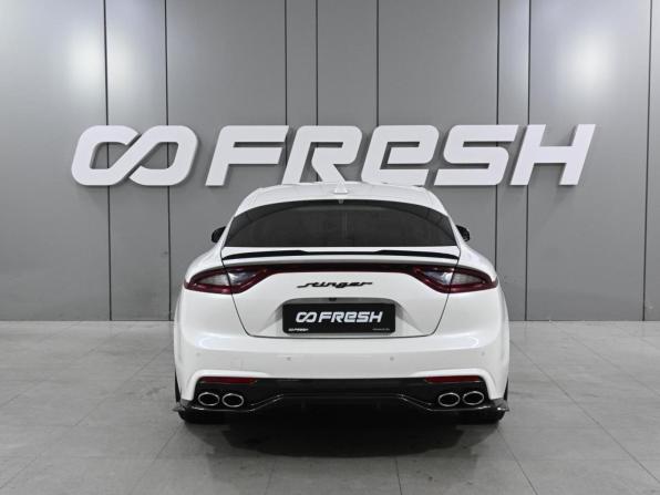 Kia Stinger I с пробегом 2018 года, цена 2 349 000 рублей, 156288 км, лифтбек, Автокод Объявления