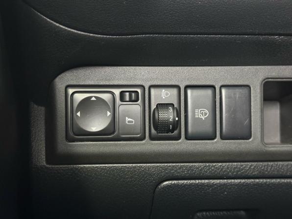Nissan Note I Рестайлинг с пробегом 2010 года, цена 599 000 рублей, 209849 км, хэтчбек, Автокод Объявления