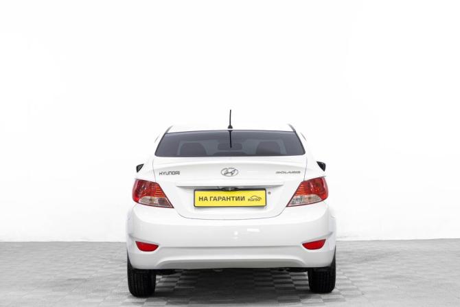 Hyundai Solaris I с пробегом 2013 года, цена 819 000 рублей, 224000 км, седан, Автокод Объявления
