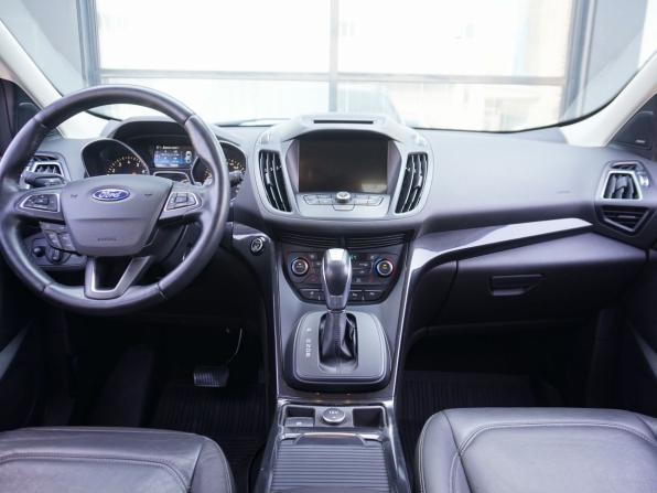 Ford Kuga II Рестайлинг с пробегом 2017 года, цена 1 405 000 рублей, 178646 км, внедорожник, Автокод Объявления