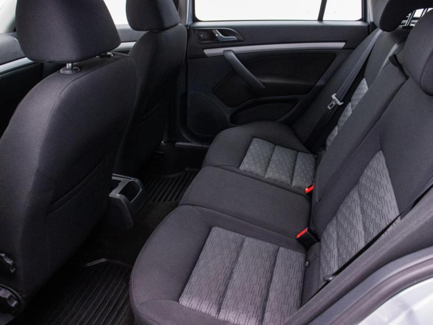 Skoda Octavia II (A5) Рестайлинг Москва  - изображение 11