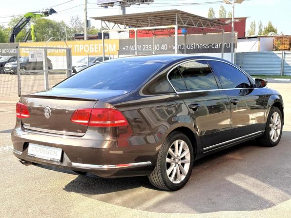 Volkswagen Passat B7 с пробегом 2014 года, цена 1 199 000 рублей, 237016 км, седан, Автокод Объявления