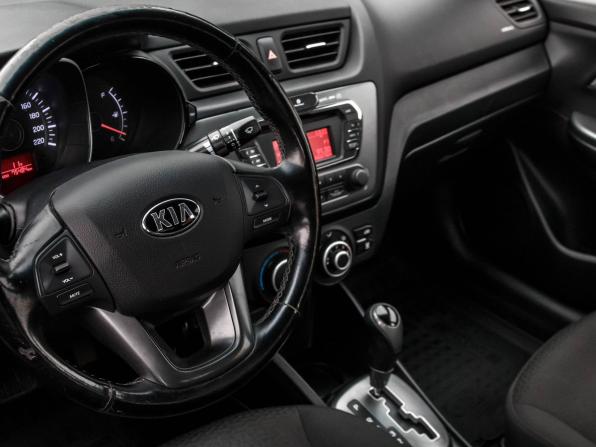 Kia Rio III с пробегом 2014 года, цена 950 000 рублей, 75484 км, седан, Автокод Объявления
