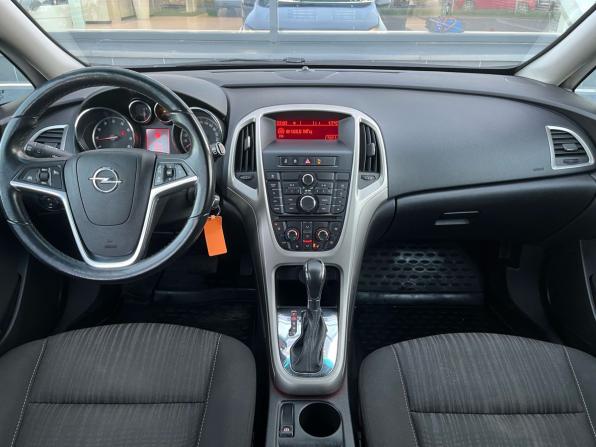 Opel Astra J с пробегом 2010 года, цена 630 000 рублей, 191000 км, хэтчбек, Автокод Объявления