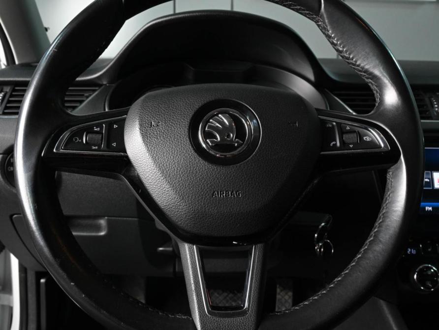 Skoda Octavia III (A7) Рестайлинг Ростов-на-Дону  - изображение 12