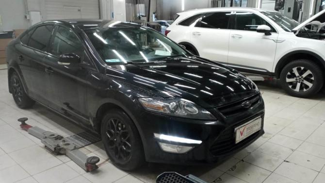 Ford Mondeo IV Рестайлинг с пробегом 2012 года, цена 760 001 рубль, 167027 км, седан, Автокод Объявления