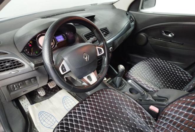 Renault Megane III с пробегом 2012 года, цена 740 000 рублей, 315686 км, хэтчбек, Автокод Объявления