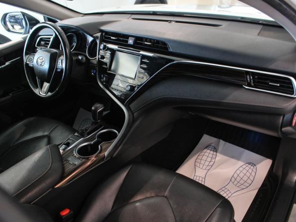 Toyota Camry VIII (XV70) с пробегом 2018 года, цена 2 785 800 рублей, 61302 км, седан, Автокод Объявления