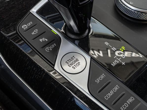 BMW 3 серии VII (G2x) с пробегом 2021 года, цена 4 349 000 рублей, 60281 км, седан, Автокод Объявления