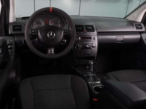 Mercedes-Benz A-Класс II (W169) Рестайлинг с пробегом 2010 года, цена 849 000 рублей, 214223 км, хэтчбек, Автокод Объявления