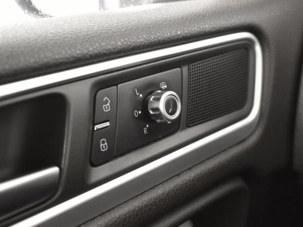 Volkswagen Touareg II с пробегом 2012 года, цена 1 698 100 рублей, 237950 км, внедорожник, Автокод Объявления