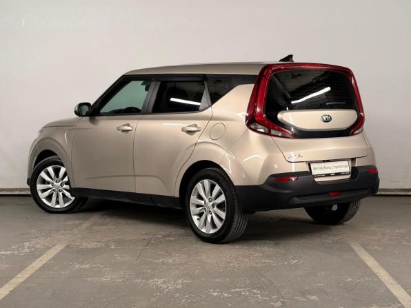 Kia Soul III с пробегом 2021 года, цена 1 999 000 рублей, 63159 км, хэтчбек, Автокод Объявления