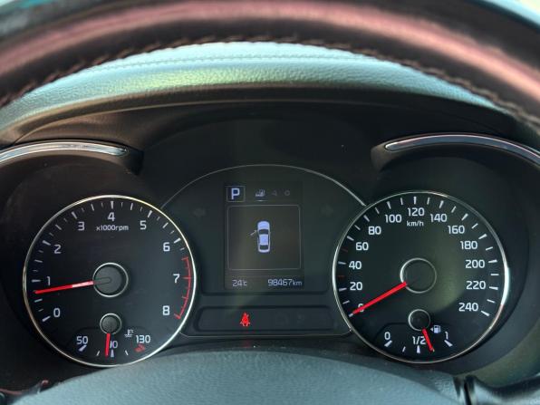 Kia Cerato III Рестайлинг (Classic) с пробегом 2019 года, цена 1 450 000 рублей, 98403 км, седан, Автокод Объявления