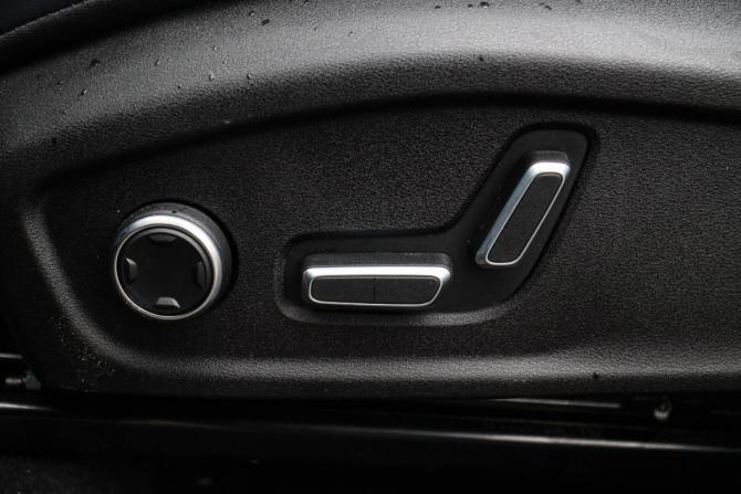 Geely Atlas II с пробегом 2024 года, цена 3 210 000 рублей, 29949 км, внедорожник, Автокод Объявления