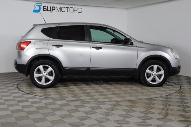 Nissan Qashqai I с пробегом 2010 года, цена 739 990 рублей, 217345 км, внедорожник, Автокод Объявления