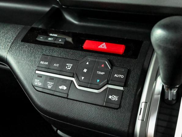 Honda Stepwgn IV с пробегом 2010 года, цена 1 400 000 рублей, 147742 км, минивэн, Автокод Объявления