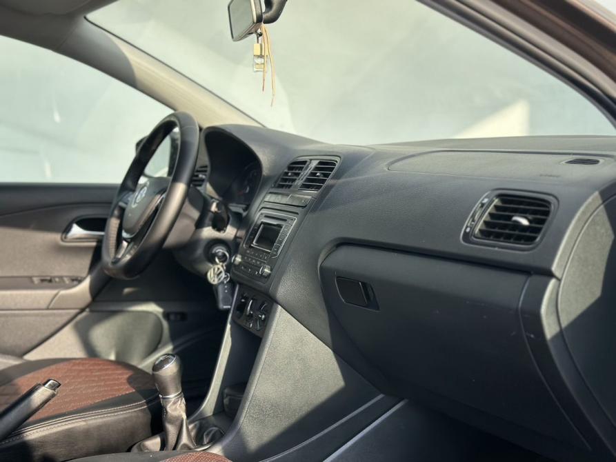 Volkswagen Polo V Рестайлинг Липецк  - изображение 11