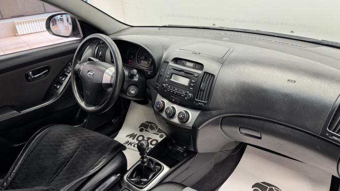 Hyundai Elantra IV (HD) с пробегом 2010 года, цена 530 000 рублей, 263000 км, седан, Автокод Объявления