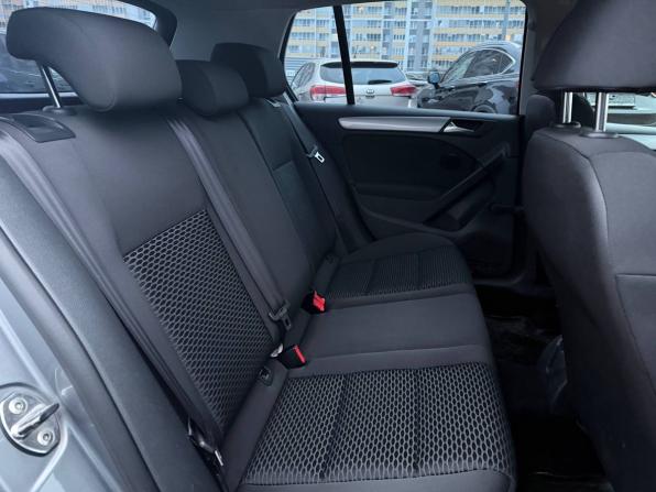 Volkswagen Golf VI с пробегом 2011 года, цена 555 000 рублей, 265350 км, хэтчбек, Автокод Объявления