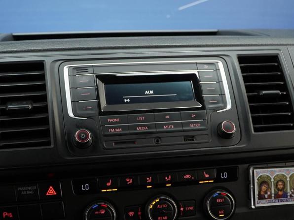 Volkswagen Caravelle T6 с пробегом 2016 года, цена 2 790 050 рублей, 166691 км, минивэн, Автокод Объявления