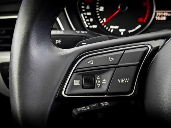 Audi A4 V (B9) Рестайлинг с пробегом 2022 года, цена 3 590 000 рублей, 39147 км, седан, Автокод Объявления