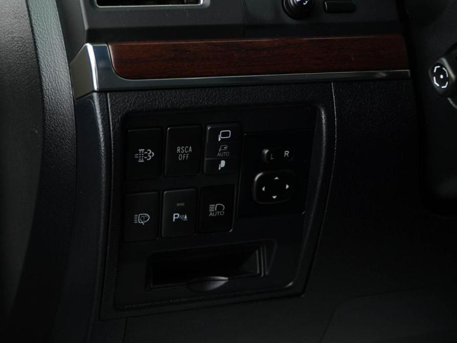 Toyota Land Cruiser 200 Series Рестайлинг 2 Москва  - изображение 24