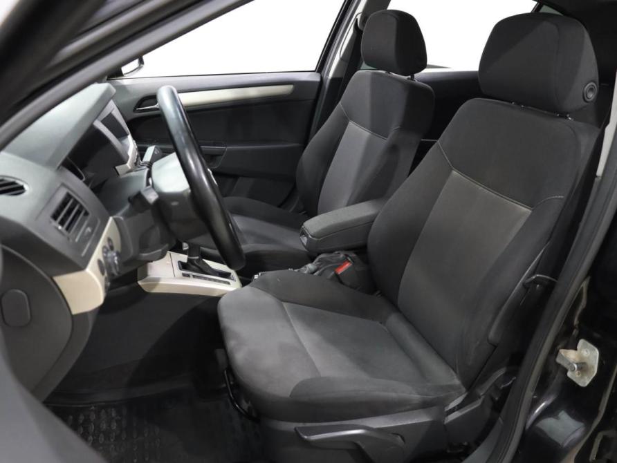 Opel Astra H Рестайлинг Ростов-на-Дону  - изображение 10