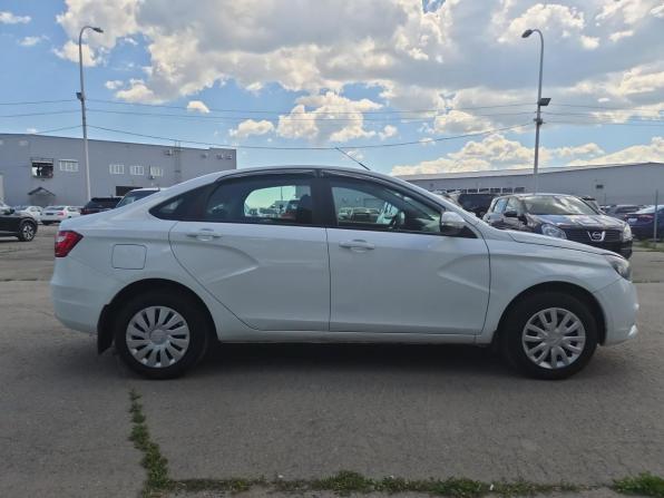 Lada (ВАЗ) Vesta I с пробегом 2019 года, цена 880 000 рублей, 99921 км, седан, Автокод Объявления