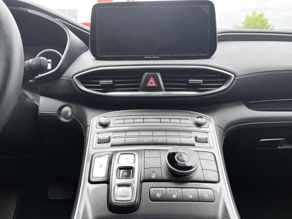 Hyundai Santa Fe IV Рестайлинг с пробегом 2021 года, цена 4 519 000 рублей, 10818 км, внедорожник, Автокод Объявления