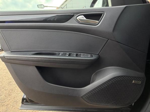 Renault Arkana I с пробегом 2019 года, цена 1 620 000 рублей, 103823 км, внедорожник, Автокод Объявления