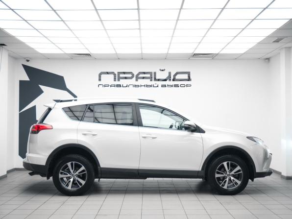 Toyota RAV4 IV (XA40) Рестайлинг с пробегом 2016 года, цена 2 199 000 рублей, 170624 км, внедорожник, Автокод Объявления