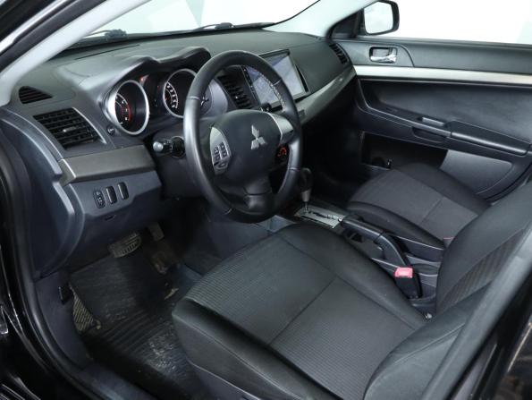 Mitsubishi Lancer X Рестайлинг с пробегом 2012 года, цена 739 000 рублей, 190000 км, седан, Автокод Объявления
