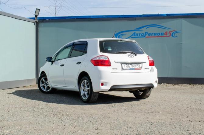 Toyota Auris I Рестайлинг с пробегом 2011 года, цена 770 000 рублей, 340000 км, хэтчбек, Автокод Объявления