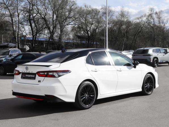 Toyota Camry VIII (XV70) Рестайлинг с пробегом 2022 года, цена 3 250 000 рублей, 60755 км, седан, Автокод Объявления