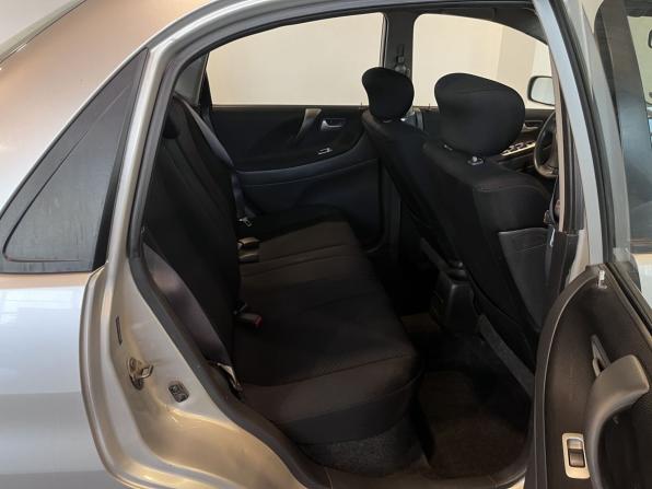 Suzuki Liana I Рестайлинг с пробегом 2005 года, цена 239 000 рублей, 193907 км, седан, Автокод Объявления