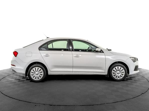 Skoda Rapid II с пробегом 2021 года, цена 1 200 000 рублей, 171484 км, лифтбек, Автокод Объявления